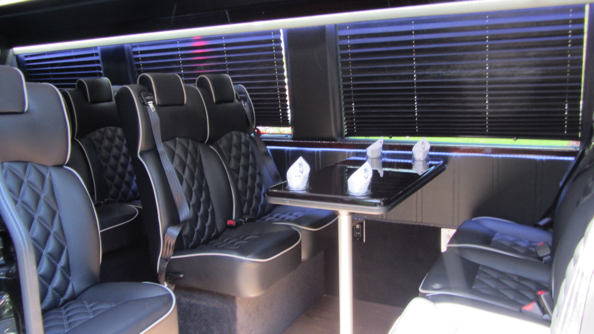 Merceds Sprinter Limos